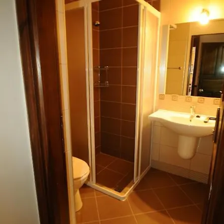 Ξενοδοχείο Hisar Club 3*