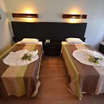 Hisar Club أولدينيس