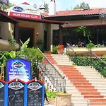 فندق Hisar Club 3*