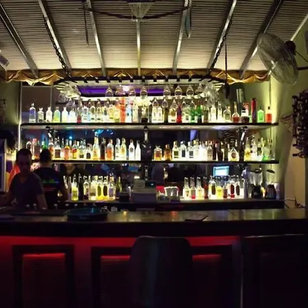 Hisar Club