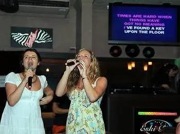 Hisar Club