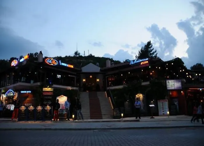 Szálloda Hisar Club