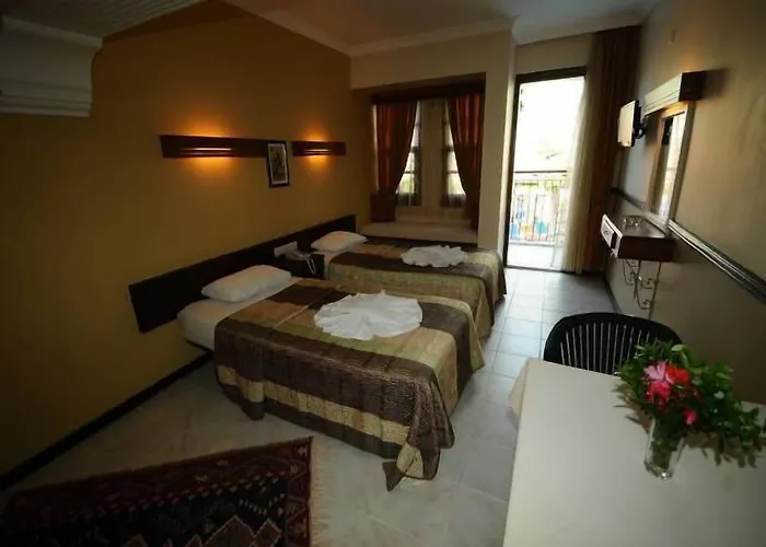 Hisar Club Szálloda