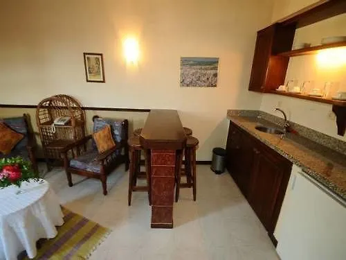 Hisar Club Szálloda 3*