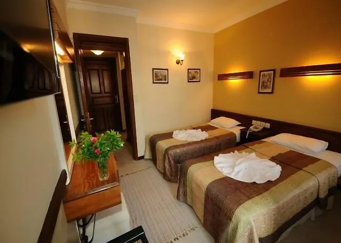 Отель Hisar Club