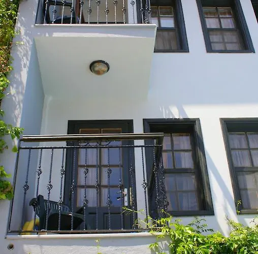 Отель Hisar Club